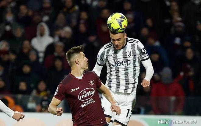 9game-意大利杯赛前走向成谜，西汉姆刷新队史纪录，底气十足，更衣室氛围转暖的简单介绍