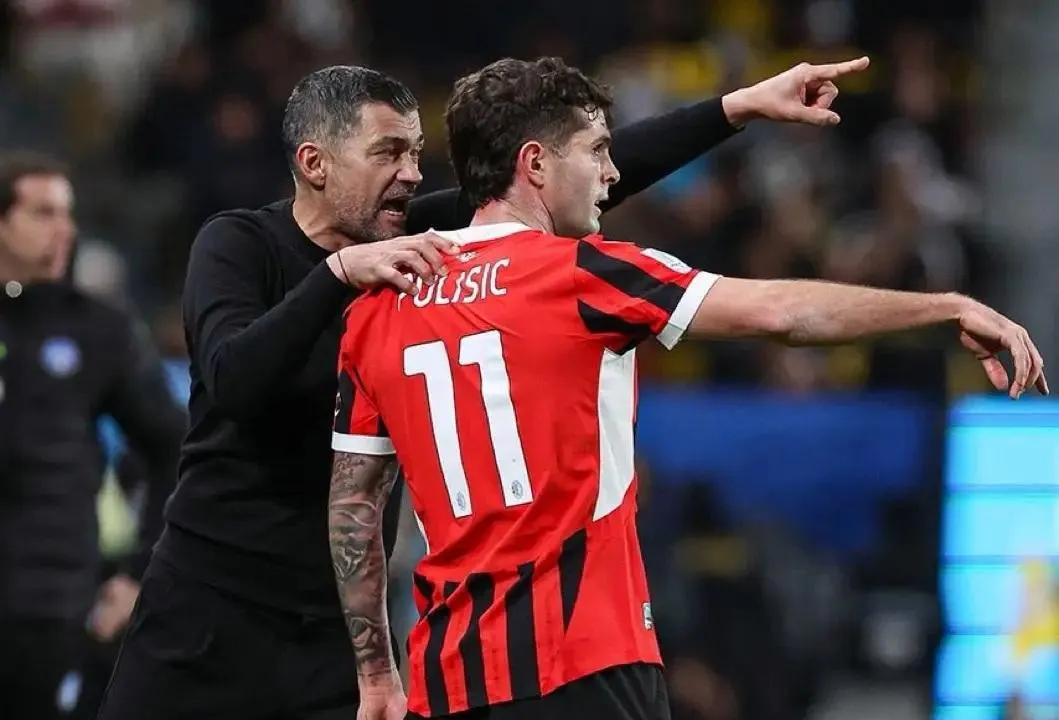 九游账号- AC米兰巅峰之战 