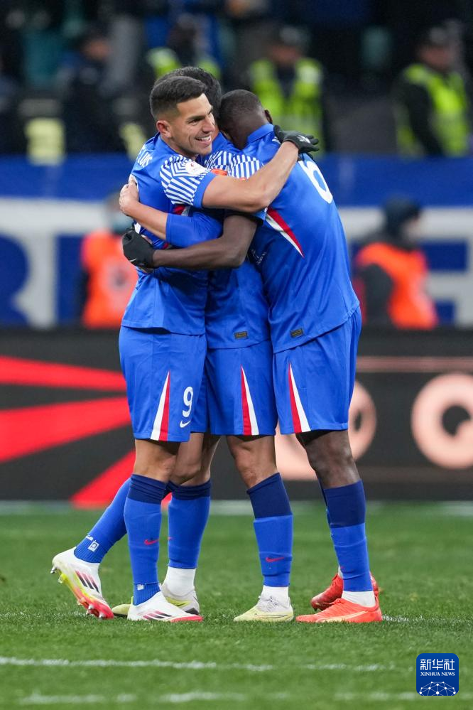 9game-关于欧超杯倒计时；上海申花集结日止住颓势；细节引发关注；态度坚定；赛季目标并未改变的信息